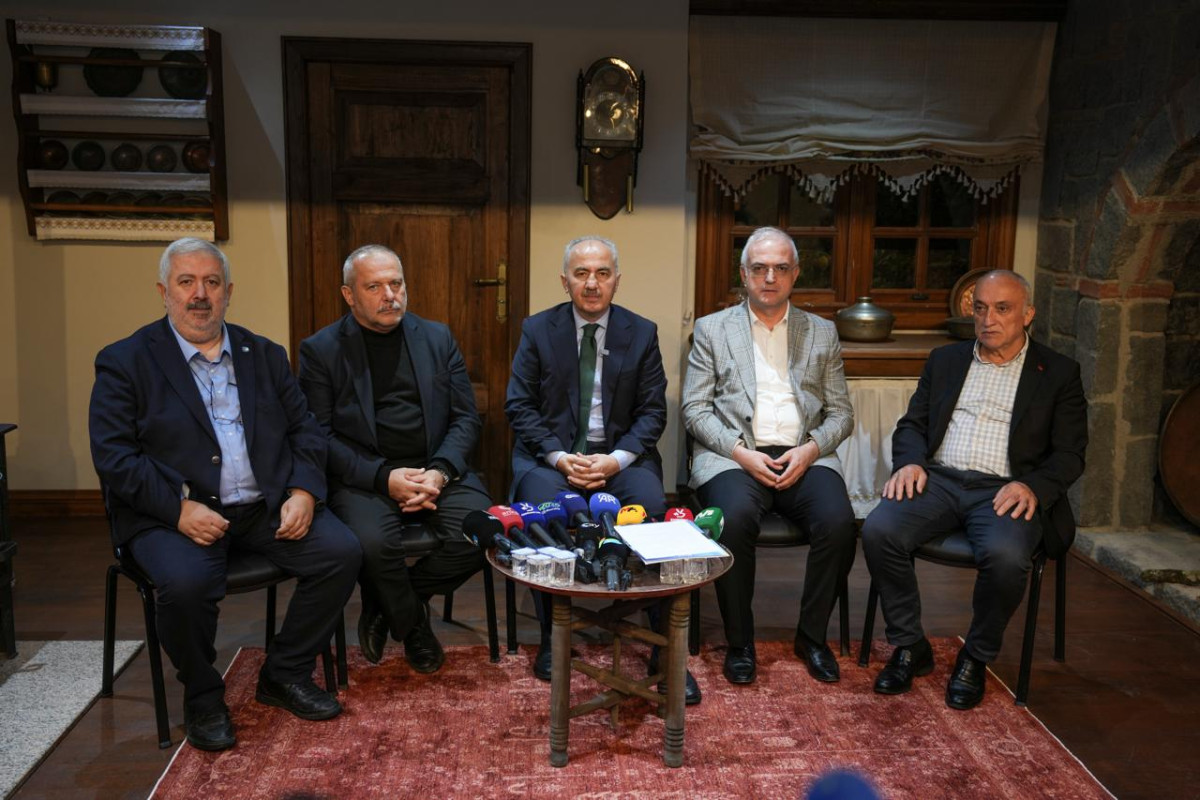 BAŞKAN RAHMİ METİN, BASIN MENSUPLARIYLA BİR ARAYA GELDİ