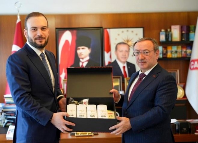 SIFIR ATIK VAKFI BAŞKANI AĞIRBAŞ ' DAN ÇAYKUR GENEL MÜDÜRÜ ALİM 'E ZİYARET 