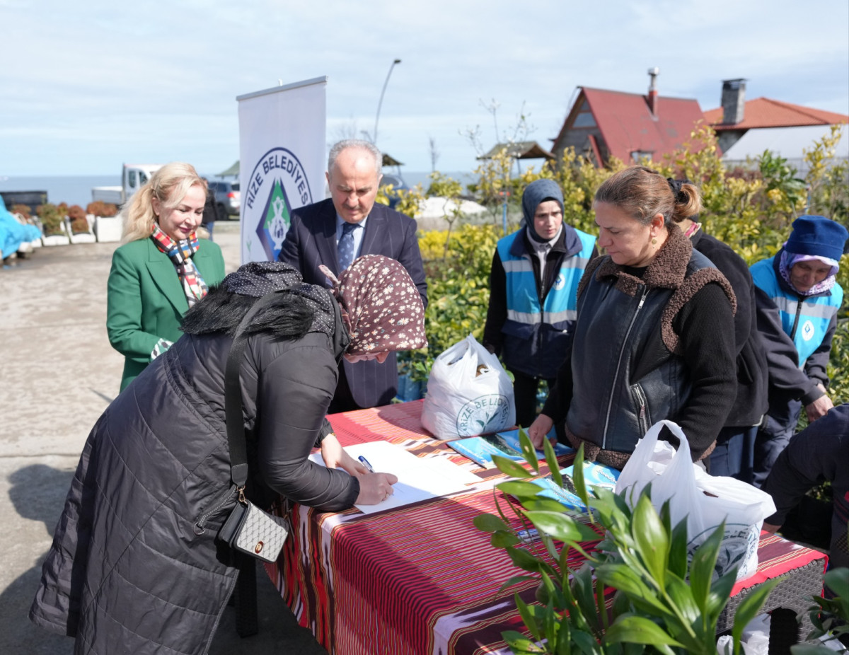 RİZE 'DE GÖNÜLLÜ BİRLİĞİYLE 