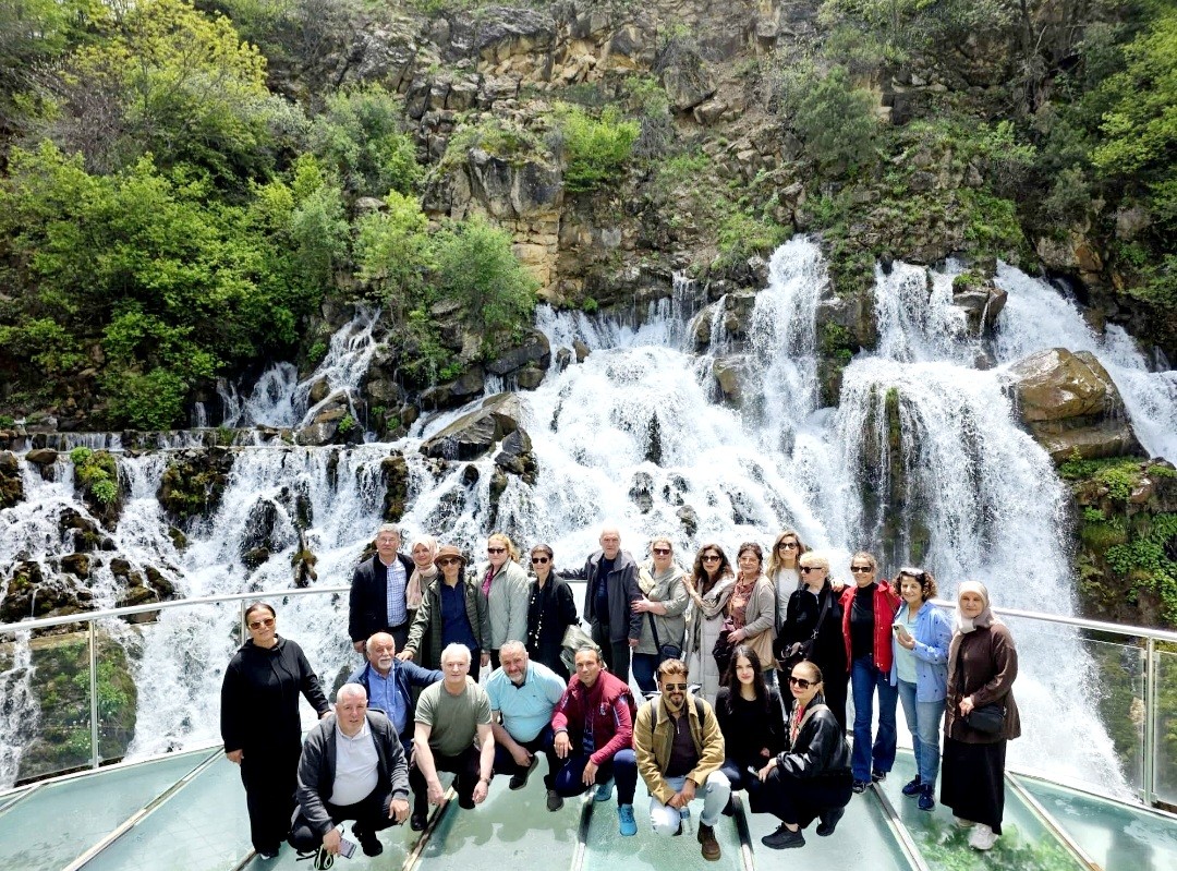 GURBETÇİLER KARADENİZ'E HAYRAN KALDI 